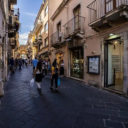 Casa Carmine - Centro Apartment Taormina